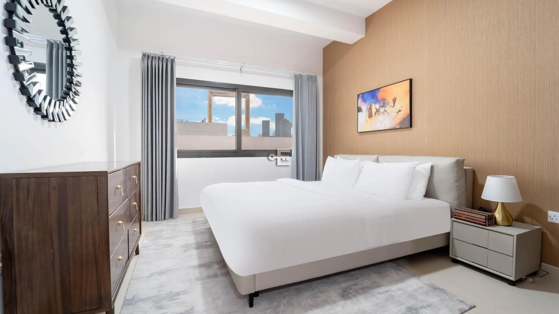 Apartmán Everluxe 2-Bed Apt In Al Karama With Terrace Dubaj